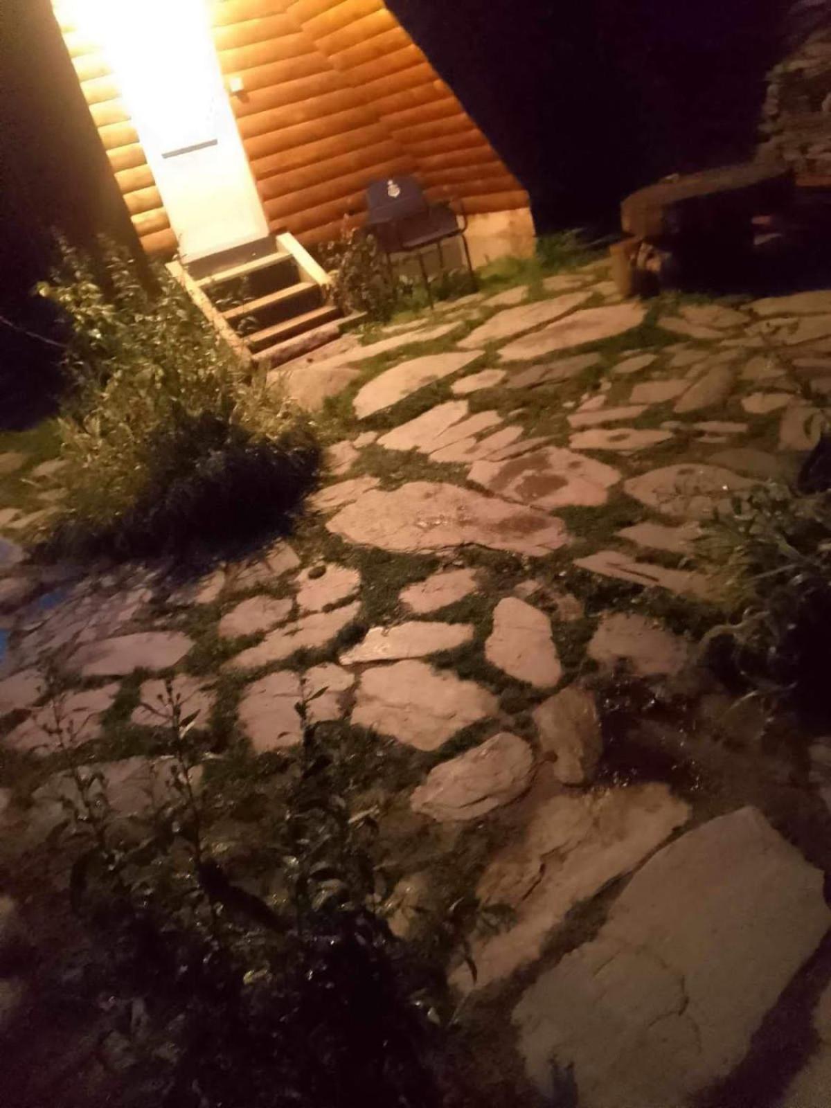 Guesthouse Luka Ushguli Eksteriør billede
